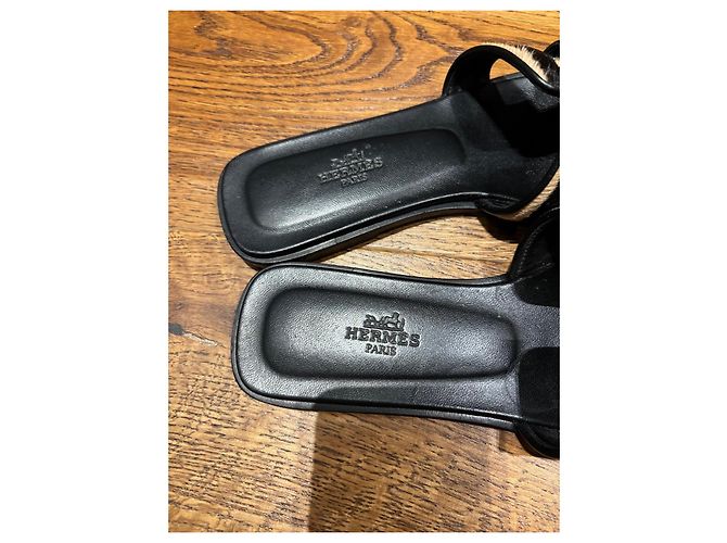 Hermès Oran Sandali in pelle di vitello stampa zebra Nero - vista 5