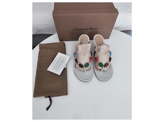 Gianvito Rossi Sandali in Pelle Bianca Pietre Multicolore Bianco - vista 4