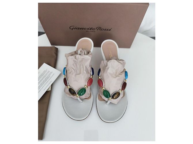 Gianvito Rossi Sandali in Pelle Bianca Pietre Multicolore Bianco - vista 5