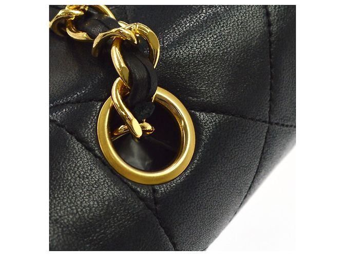 Chanel Diana Flap Quilted Lambskin Medium Nero - vista 6
