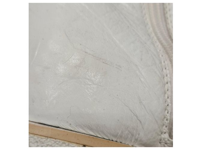 Stivaletti stringati in pelle bianca CHANEL 'Ready Steady' 37.5 Usati - vista 8