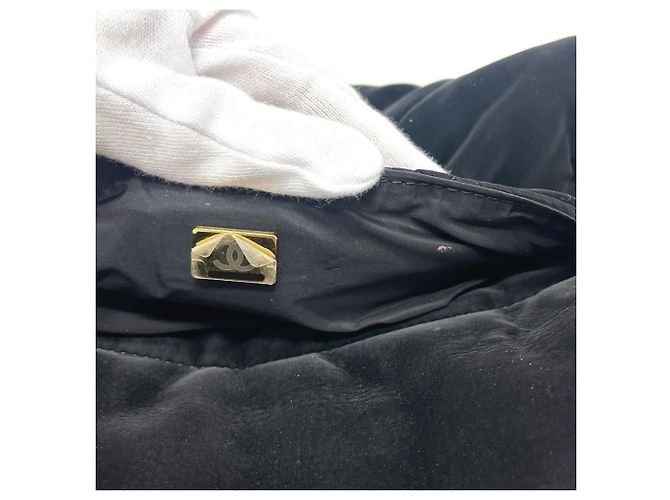 Chanel AS5054 Matelassé Coco Mark Bowling Bag aus Samt Schwarz - Ansicht 10