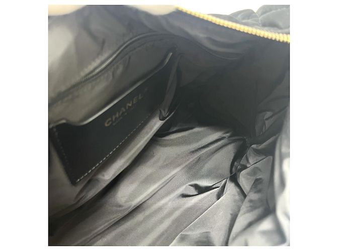 Chanel AS5054 Matelassé Coco Mark Bowling Bag aus Samt Schwarz - Ansicht 14