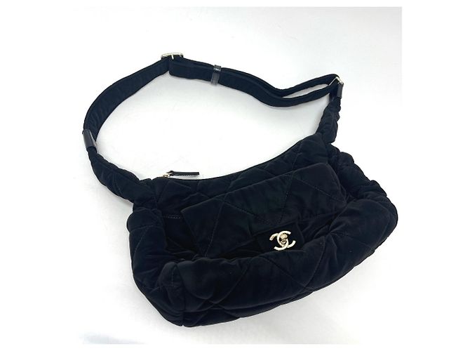 Chanel AS5054 Matelassé Coco Mark Bowling Bag aus Samt Schwarz - Ansicht 18