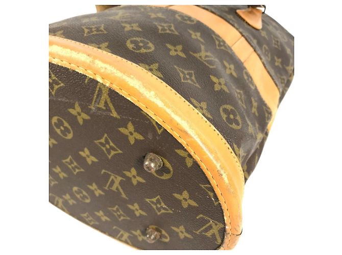 Bolso Louis Vuitton Monogram Bucket GM Castaño - vista 11