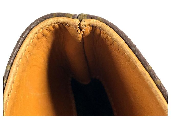 Bolso Louis Vuitton Monogram Bucket GM Castaño - vista 17