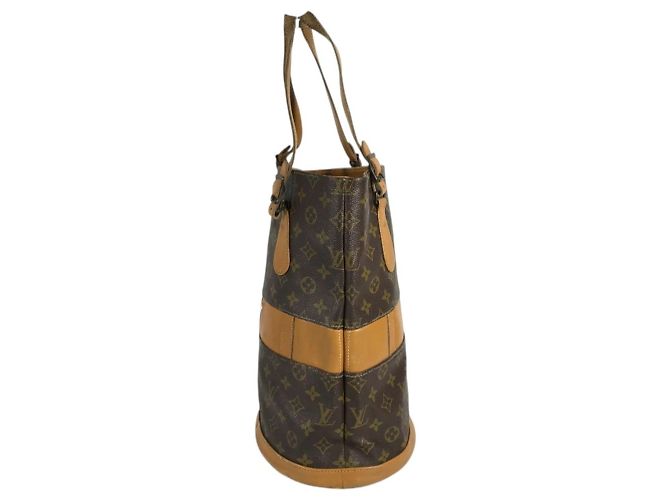 Bolso Louis Vuitton Monogram Bucket GM Castaño - vista 4