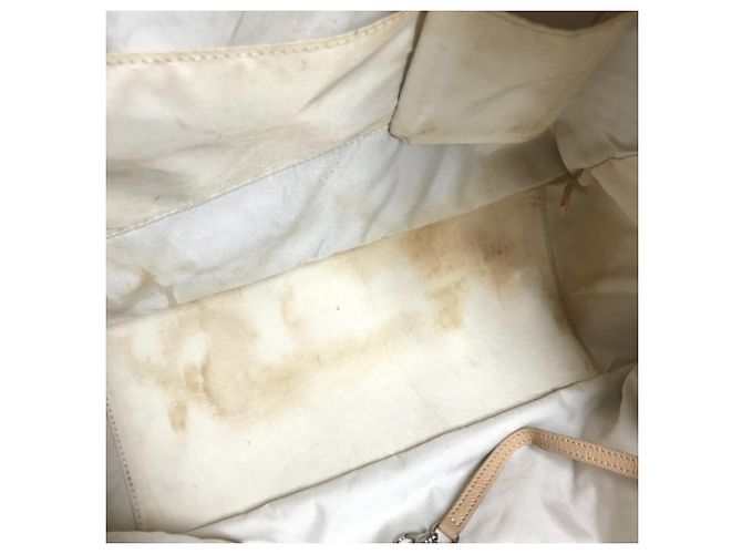 Saco Tote Chanel Paris Biarritz MM Dourado - vista 16