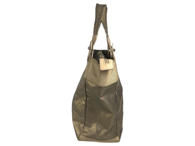 Saco Tote Chanel Paris Biarritz MM Dourado - vista 4