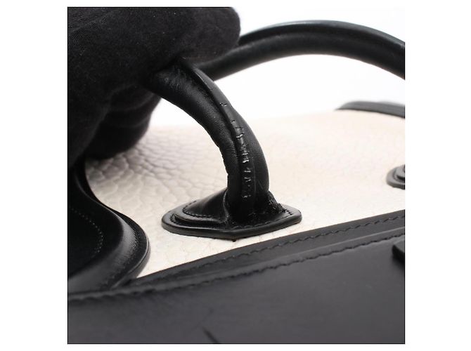 Céline Celine Luggage Nano Shopper Borsa a mano 2-Way Nero Bianco - vista 5