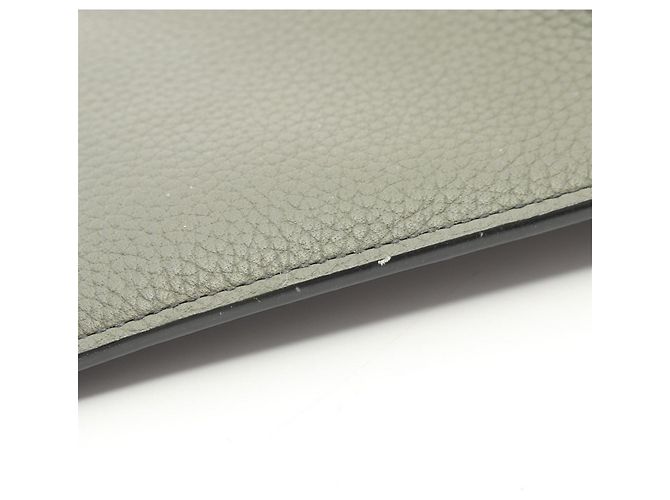 Christian Dior Dior CD Icon Bi-fold Wallet Khaki - view 6