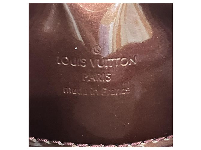 Borsa smaltata Louis Vuitton Amarante Avenue Rosso - vista 4