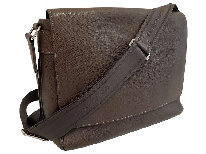 Bolsa Messenger Louis Vuitton Roman MM Marrom - vista 7