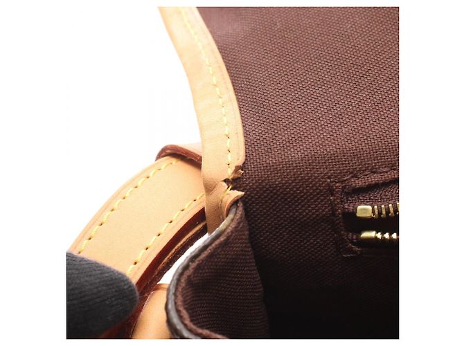 Borsa Louis Vuitton Menilmontant PM Marrone - vista 7