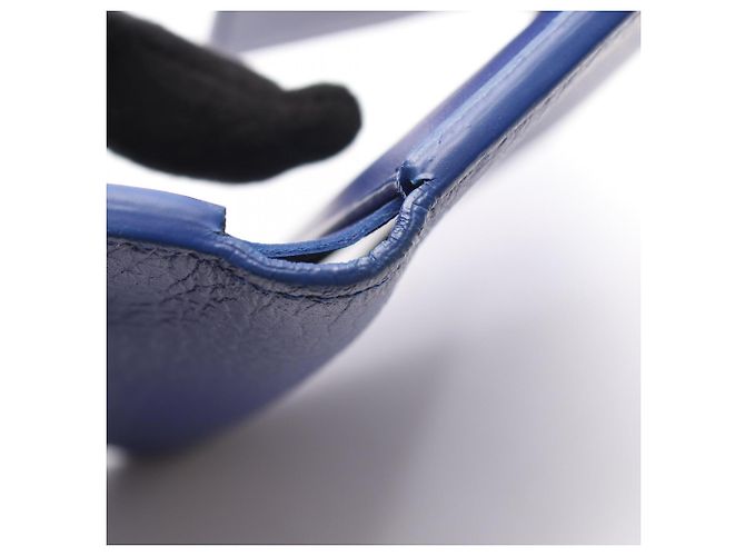 Louis Vuitton Portefeuille Capucines Compact Bi-fold Wallet Blau - Ansicht 8