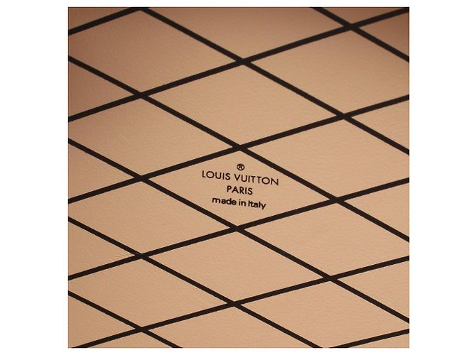 Borsa Louis Vuitton Petite Boite Chapeau Nero Beige - vista 4