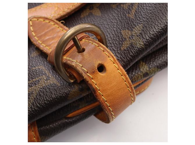 Saco Tote Vertical Louis Vuitton Batignolles Marrom - vista 8