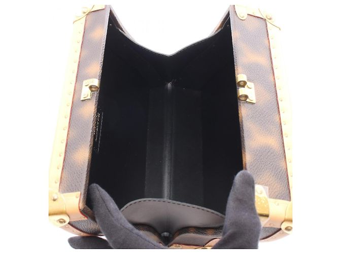 Louis Vuitton Monogram Shoulder Bag Brown - view 3