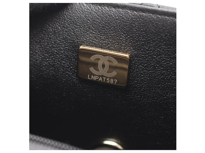 Bolsa de Ombro Chanel Mini Matelassé 20 Preto - vista 5