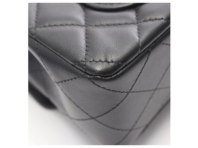 Bolsa de Ombro Chanel Mini Matelassé 20 Preto - vista 8