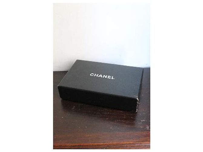 Cinturón de cadena Chanel logo CC dorado - vista 8