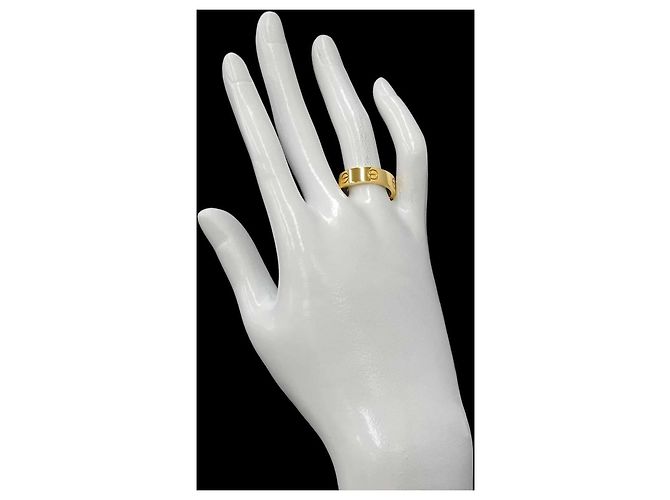 Bague Cartier Love en or jaune 18K - vue 6