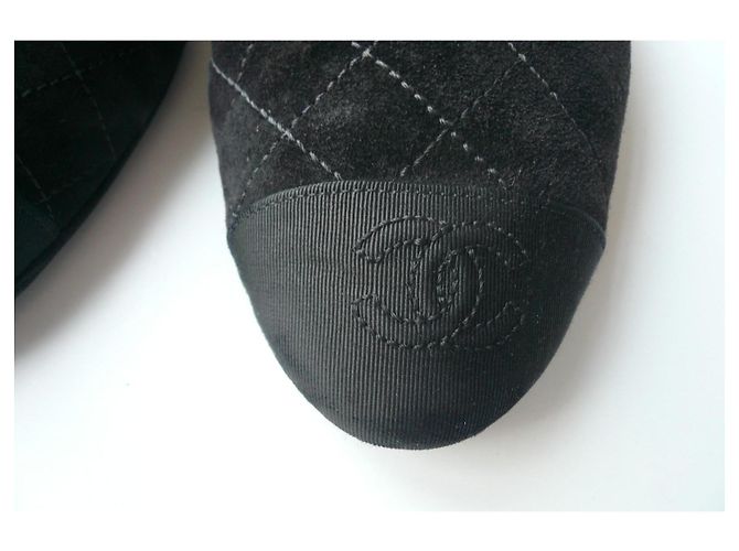 Chanel Sapatilhas Mary Jane Camurça Acolchoada Preto - vista 5
