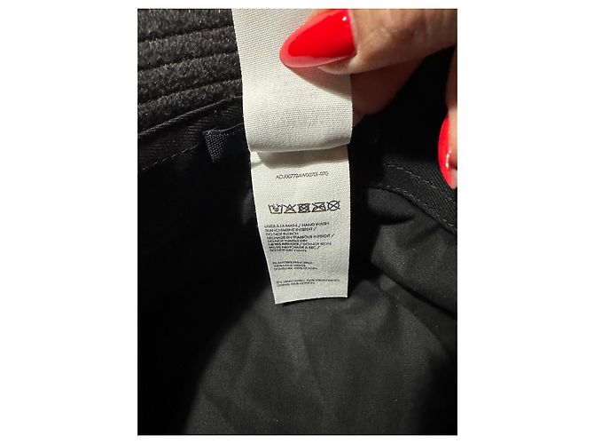 Jacquemus Cachemiro Bucket Hat aus grauer Wolle - Ansicht 4