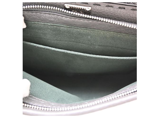 Fendi Peekaboo Fit em couro com couro gofrado Zucca Regular Preto - vista 3