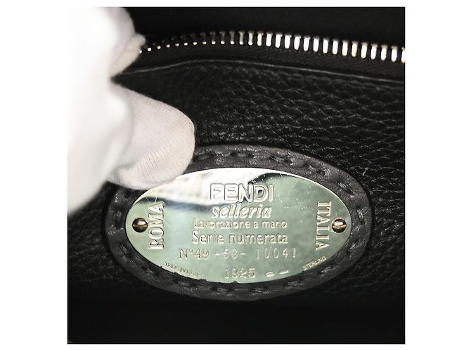 Fendi Peekaboo Fit em couro com couro gofrado Zucca Regular Preto - vista 7
