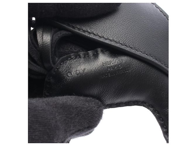 Hermès Accesorio Charm Hermes Rodeo Robeocool PM Stud Negro - vista 3