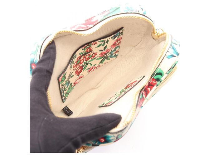 Borsa Gucci GG Marmont con stampa cuori e fiori Multicolore Crudo - vista 3