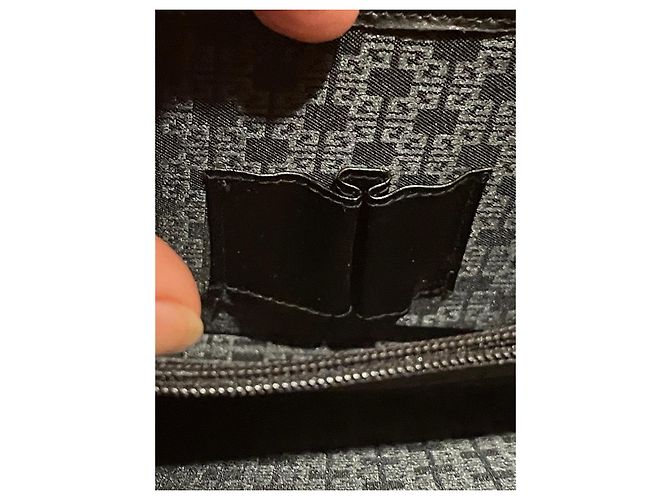 Givenchy Gentleman Black Leather Shoulder Bag - view 11