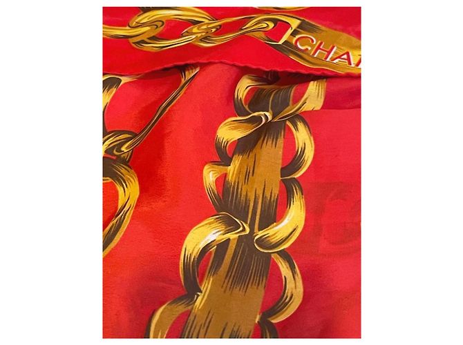 Cambon Chanel Seidentuch Rot mit Goldketten-Print Golden - Ansicht 10