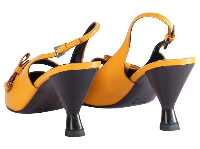 Bow Prada Slingback-Pumps aus gelbem Leder mit Schleife - Ansicht 3