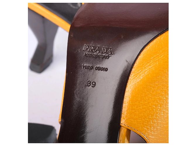 Bow Prada Slingback-Pumps aus gelbem Leder mit Schleife - Ansicht 7