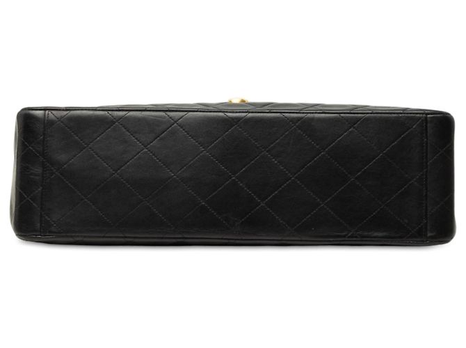Borsa a tracolla Chanel Maxi XL Classic Single Flap in pelle di agnello nera Nero - vista 3
