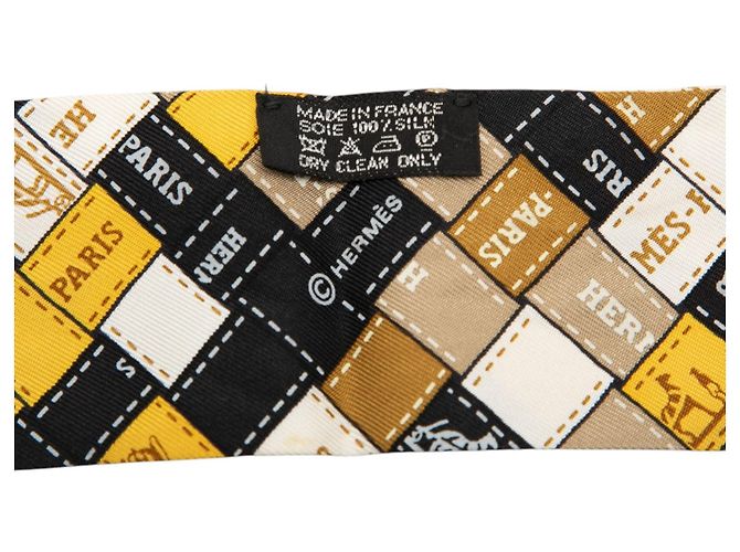 Pañuelo Twilly de seda Hermès Bolduc au Carre Amarillo - vista 3
