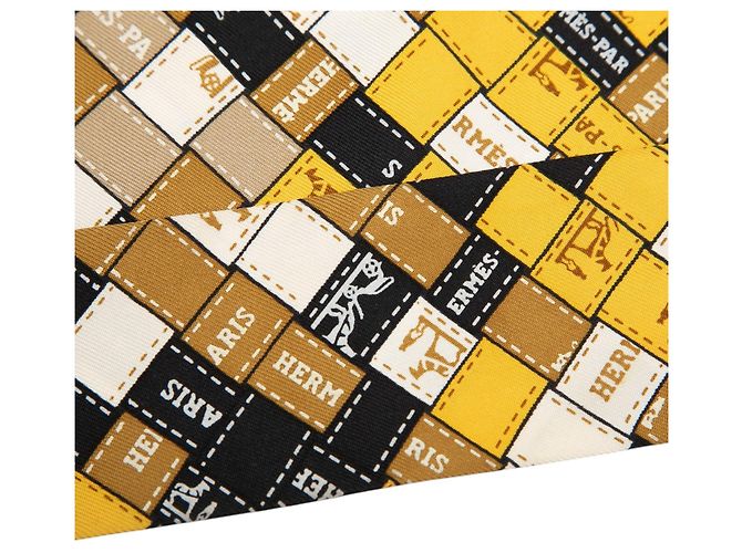 Pañuelo Twilly de seda Hermès Bolduc au Carre Amarillo - vista 4