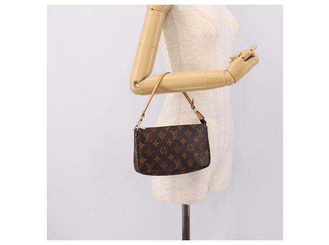 LOUIS VUITTON Monogram Pochette Accessoires Pouch M51980 LV - vista 20