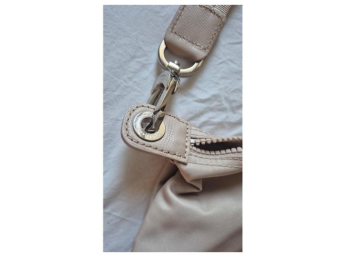 Longchamp Le Pliage Bolsa de Couro Bege - vista 4