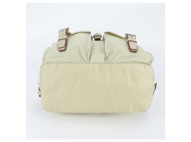 Prada Tessuto Nylon Rucksack mit Dreiecks-Logo Hellgrün - Ansicht 5