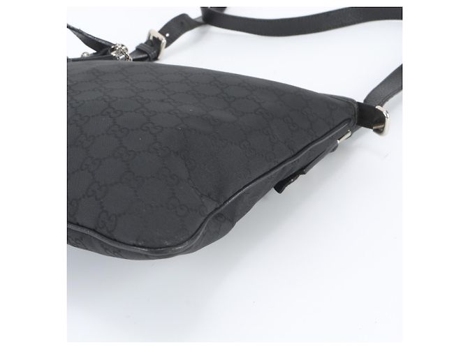 Borsa a tracolla in pelle e nylon GG con ciondolo Gucci Nero - vista 4