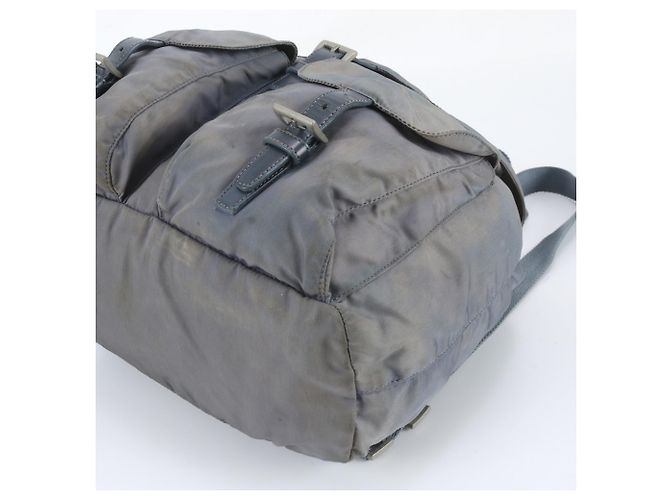 Prada Tessuto Nylon Rucksack mit Leder-Dreieckslogo Braun - Ansicht 4