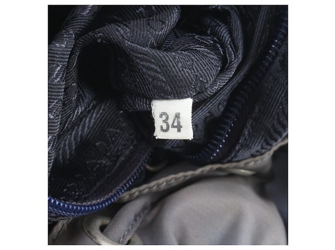Prada Tessuto Nylon Rucksack mit Leder-Dreieckslogo Braun - Ansicht 9