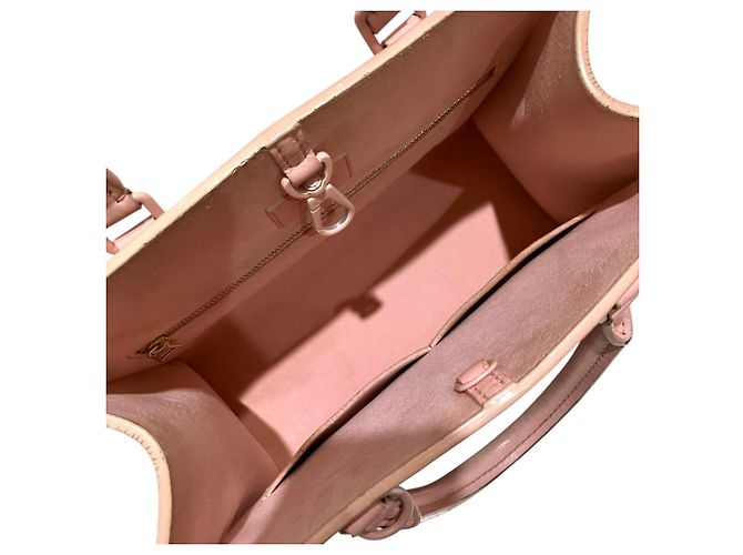 Bolsa Louis Vuitton Lockme Tote PM Marrom - vista 6