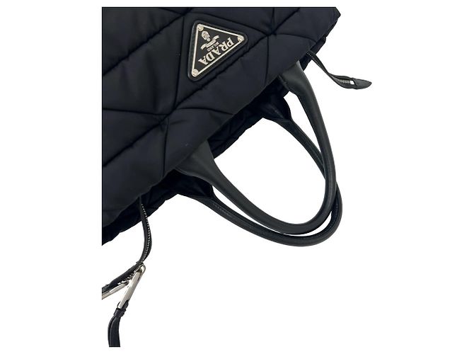 Borsa a tracolla Prada in Tessuto Pocono con logo triangolare in metallo Nero - vista 4