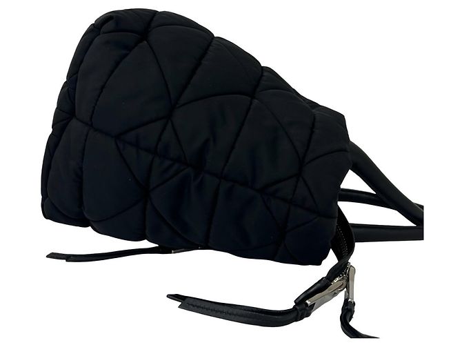 Borsa a tracolla Prada in Tessuto Pocono con logo triangolare in metallo Nero - vista 6