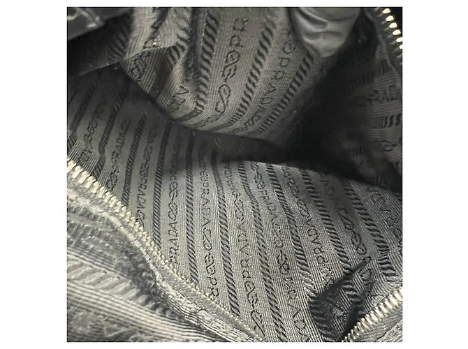 Borsa a tracolla Prada in nylon Pocono Tessuto e pelle Nero - vista 10