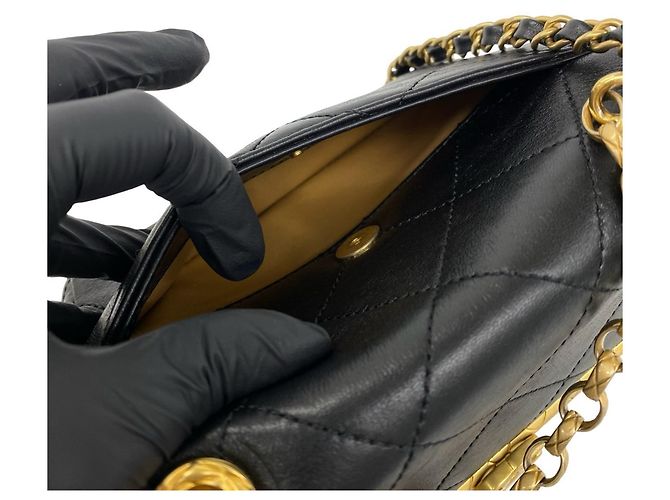 Borsa a tracolla 2-Way Chanel Matelassé in pelle d'agnello Nero - vista 10